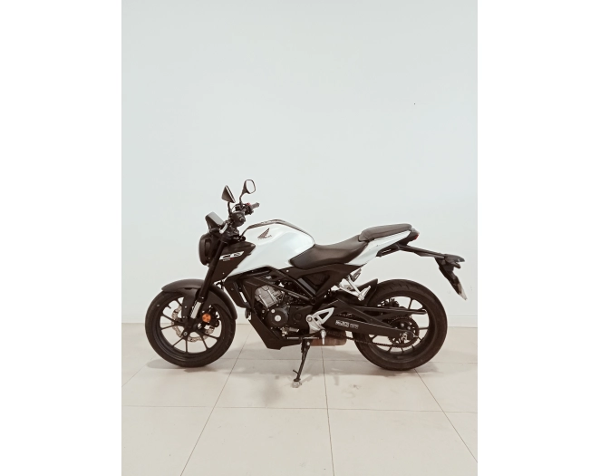 Honda CB125R 2024