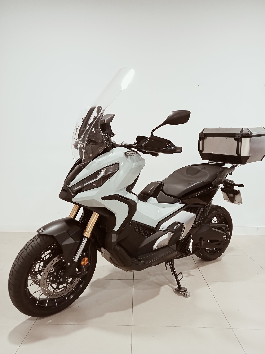 HONDA  X-ADV 750  2023