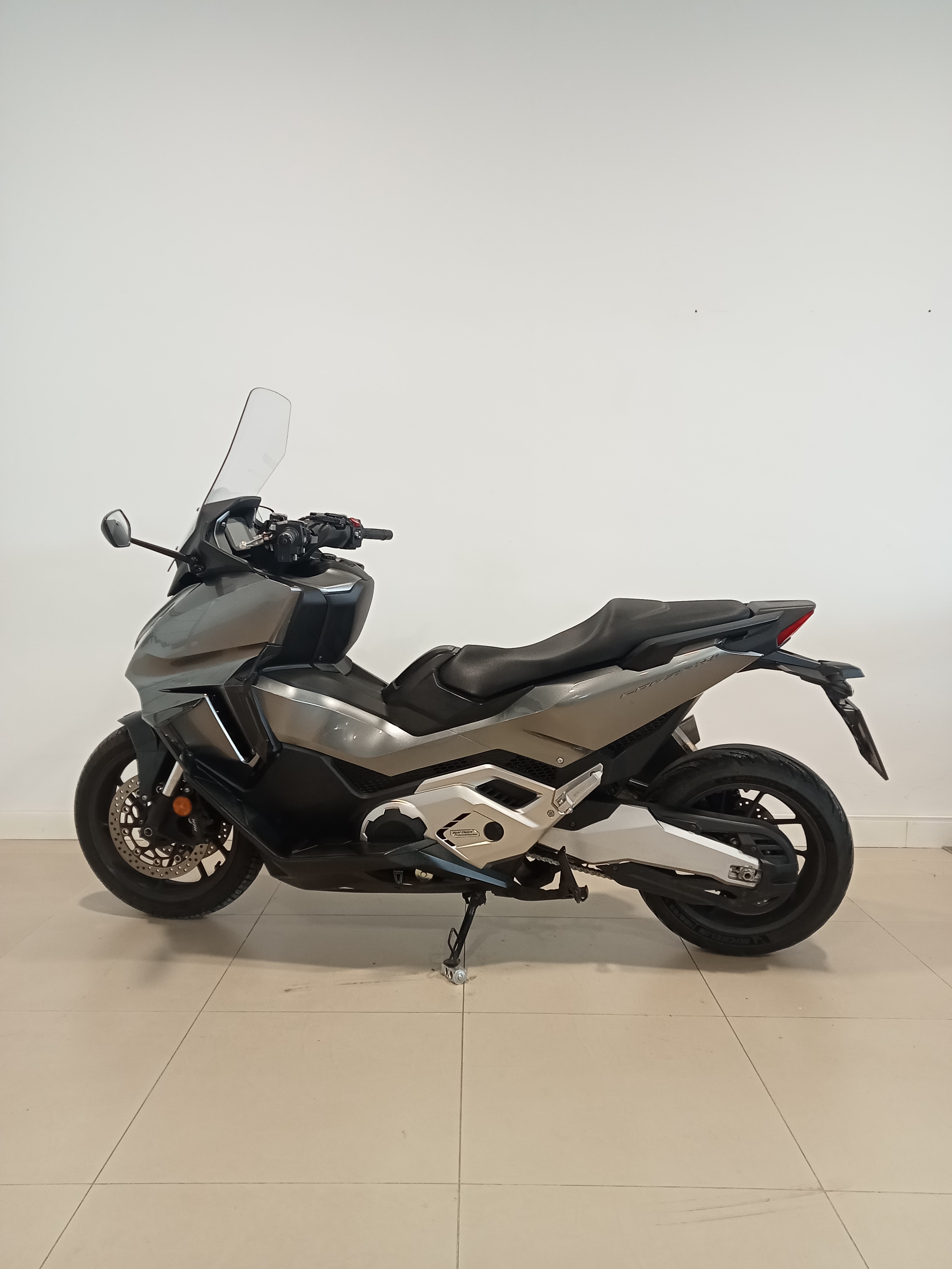 HONDA  FORZA 750 2023