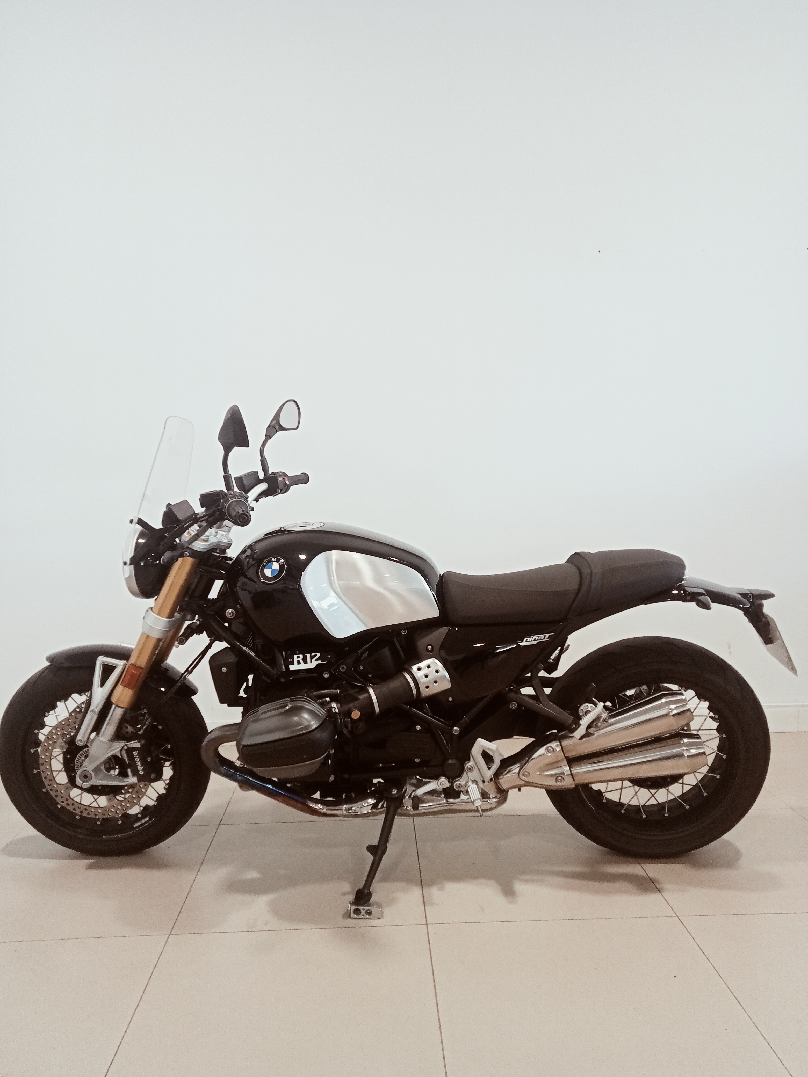 BMW RNinet R12