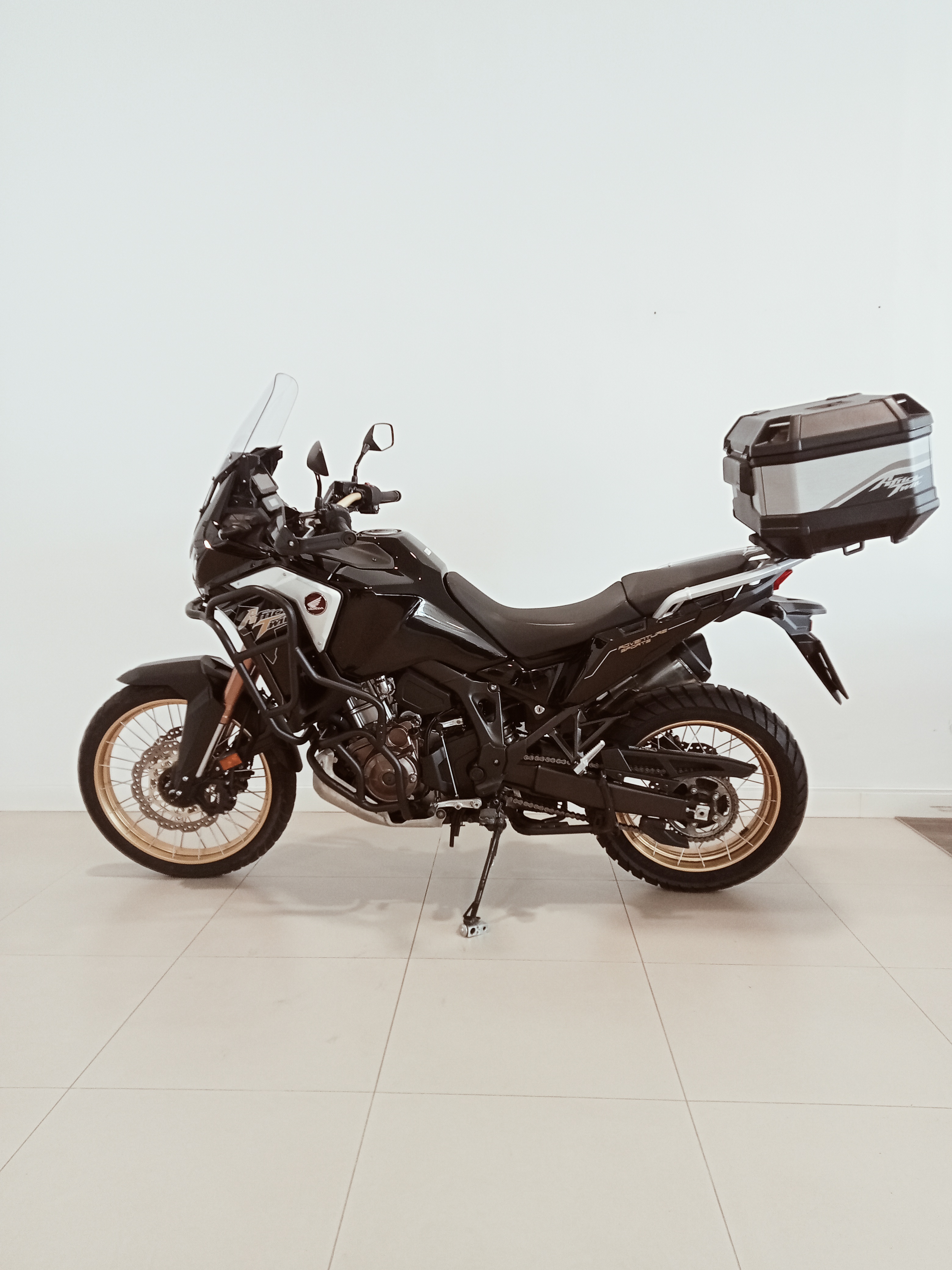 Honda Africa Twin Adventure Sports 1100 MANUAL